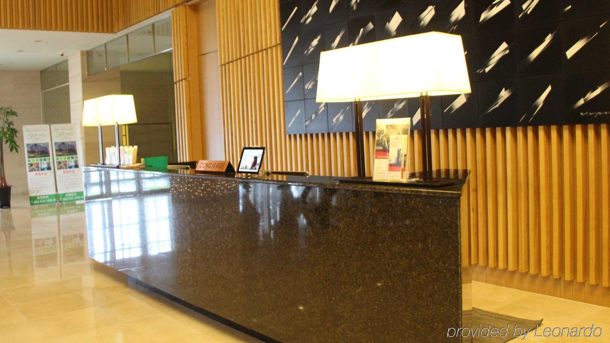 Ramada Plaza By Wyndham Gwangju Hotel Gwangju Metropolitan City Екстериор снимка